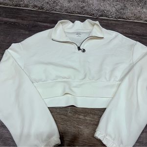 Hollister Gilly Hicks